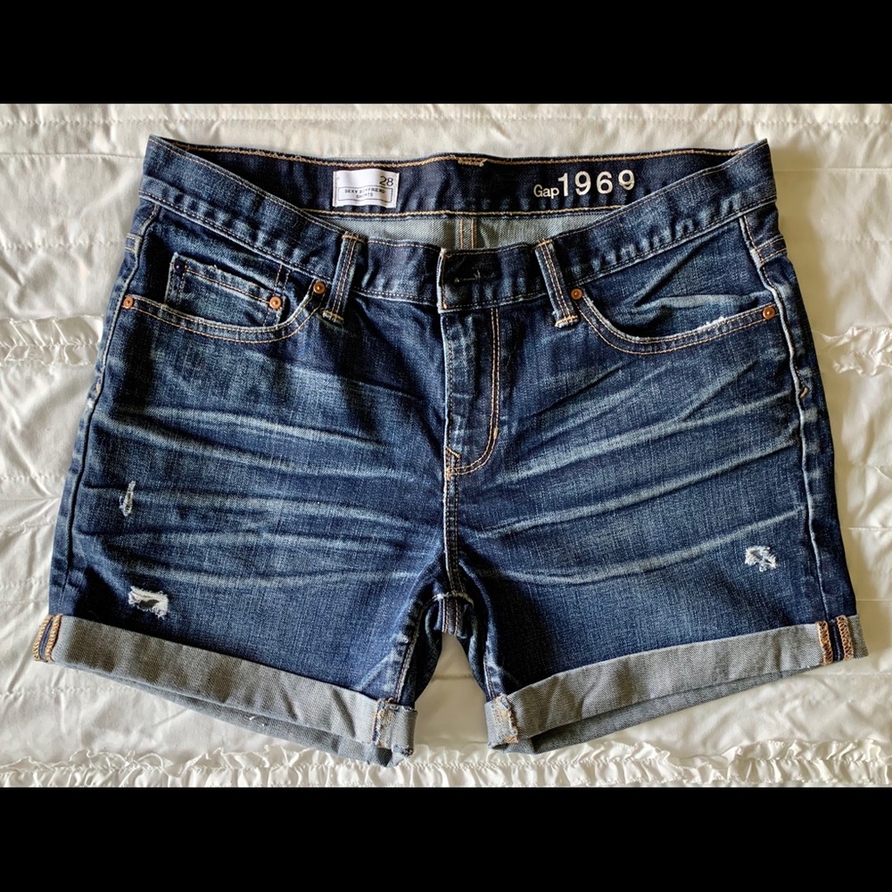 Gap Sexy Boyfriend Jean Shorts